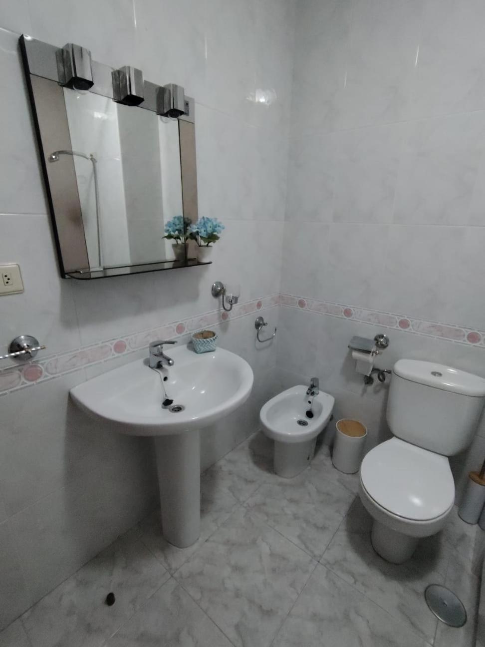 Acogedor Apartamento Centrico O Grove Eksteriør billede